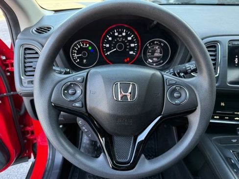 Used 2016 Honda HR-V EX image 25