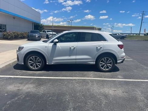Used 2023 Audi Q3 2.0T Premium AWD/4WD image 9