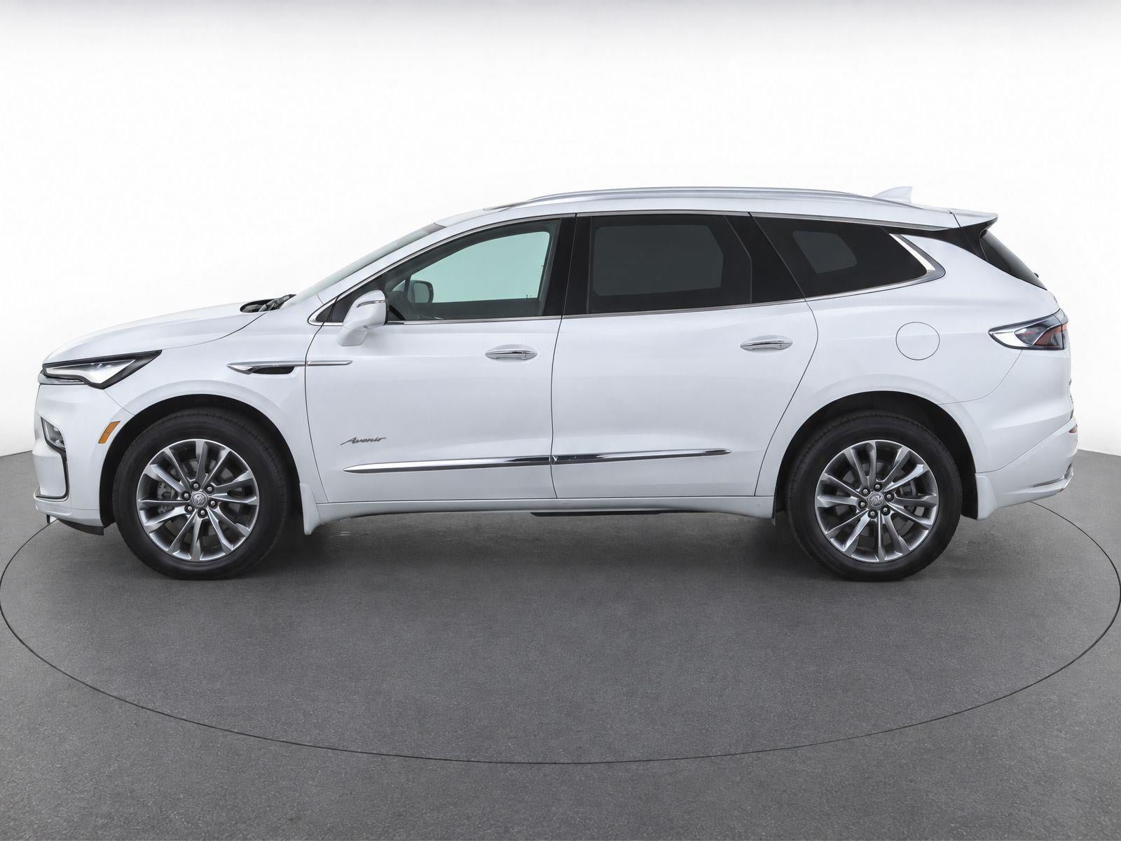 Used 2022 Buick Enclave Avenir w/ Avenir Technology Package AWD/4WD image 14