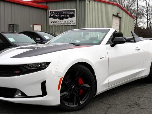 Used 2023 Chevrolet Camaro LT w/ RS Package image 2