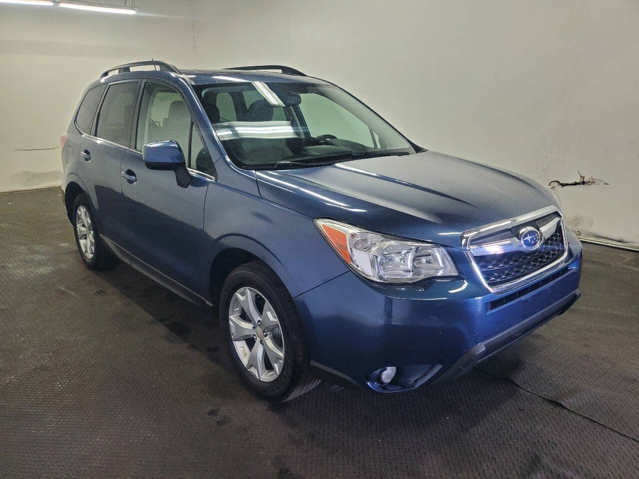 Used 2014 Subaru Forester 2.5i Limited w/ Popular Package #2 AWD/4WD image 3