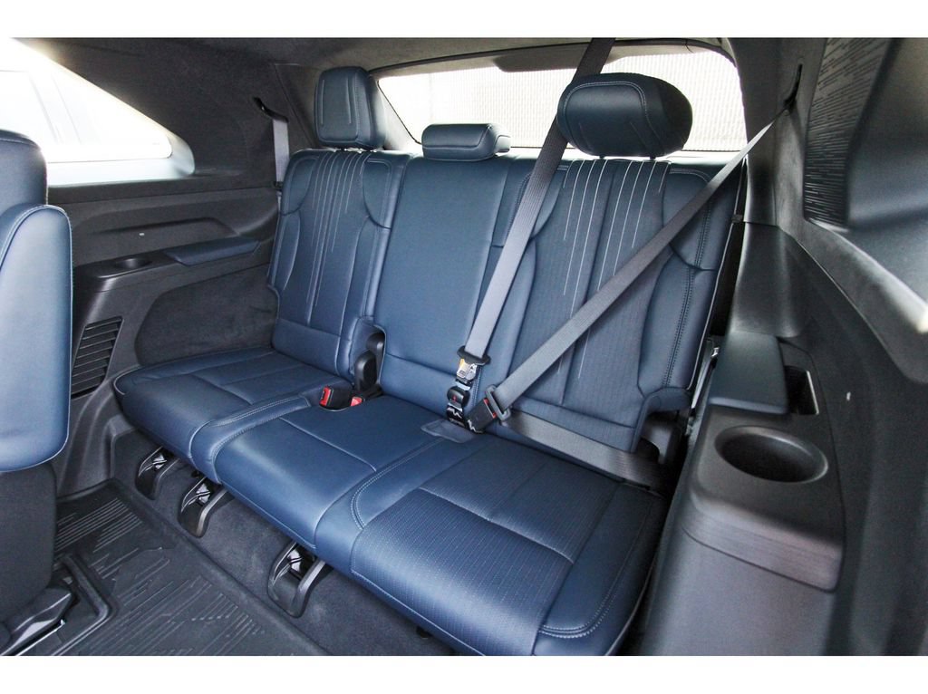 New 2026 Cadillac Escalade IQ Luxury 2 AWD/4WD image 13