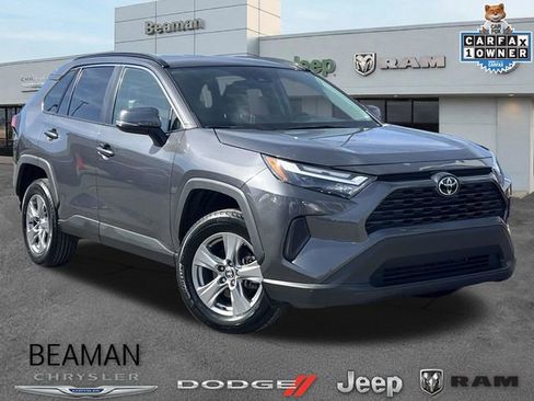 Used 2024 Toyota RAV4 XLE AWD/4WD image 1