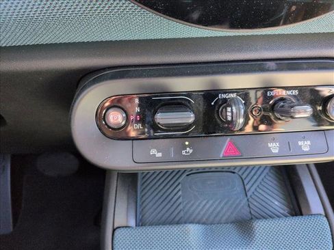Used 2025 MINI Cooper Countryman S w/ Comfort Package Max AWD/4WD image 11
