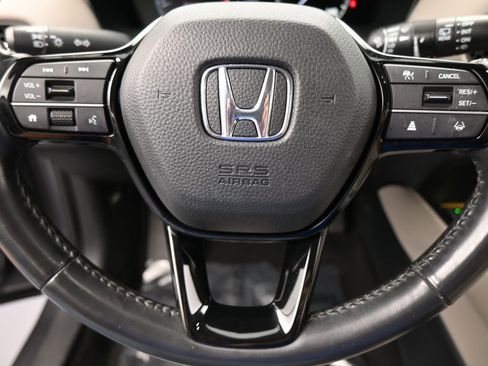 Used 2023 Honda HR-V EX-L image 35
