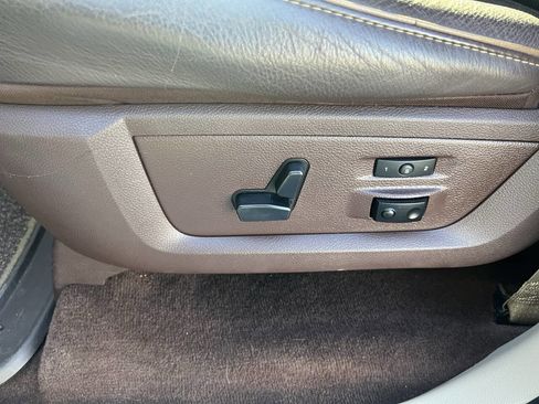 Used 2015 RAM 1500 Laramie Longhorn image 12