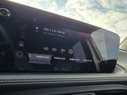 Used 2025 Buick Encore GX Sport Touring w/ Comfort Package image 16