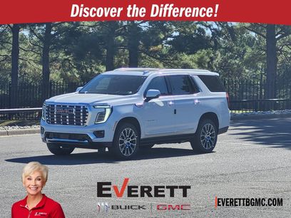 New 2026 GMC Yukon Denali w/ Sun & Power Step Package