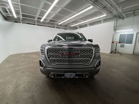Used 2021 GMC Sierra 1500 Denali w/ Technology Package image 9