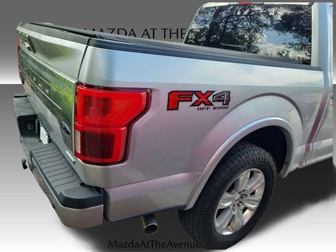 Used 2018 Ford F150 Platinum w/ Equipment Group 701A Luxury AWD/4WD image 18