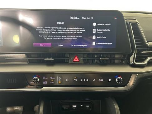 Used 2025 Kia Sportage EX FWD image 22