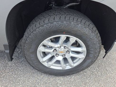 New 2026 Chevrolet Silverado 1500 LT w/ Z71 Off-Road Package AWD/4WD image 14