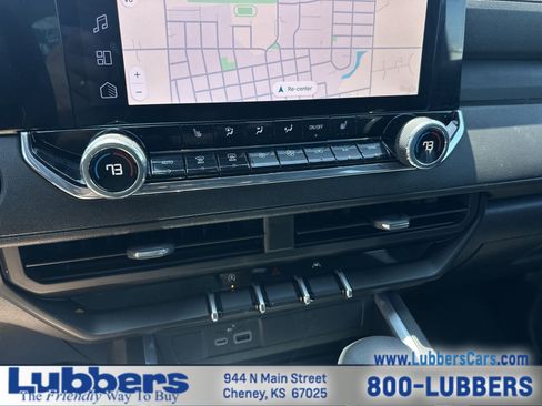 Used 2026 Chevrolet Colorado Trail Boss AWD/4WD image 19
