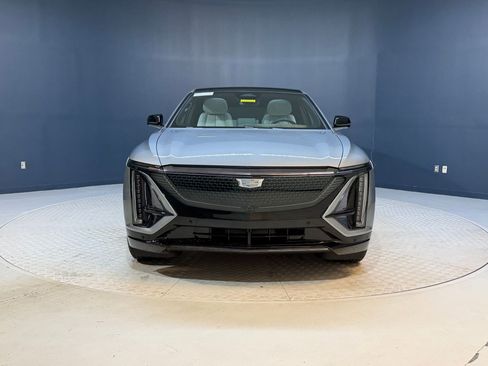 New 2026 Cadillac Lyriq Sport AWD/4WD image 6