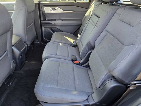 New 2026 Ford Explorer Active AWD/4WD image 16