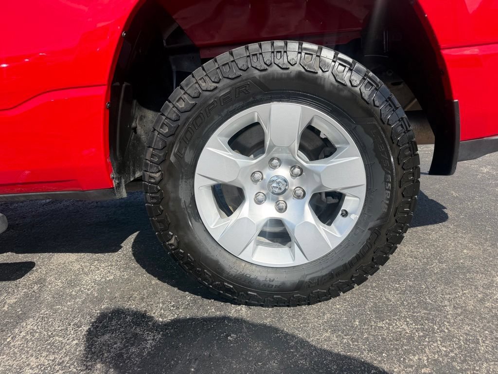 Used 2019 RAM 1500 Big Horn RWD image 20