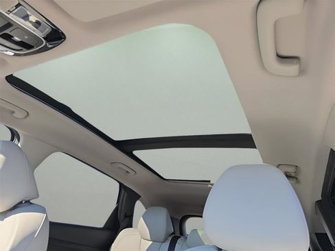New 2025 Hyundai Tucson Limited FWD image 14