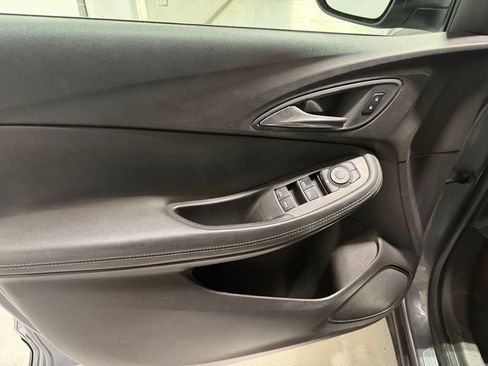 Used 2021 Buick Encore GX Preferred image 9