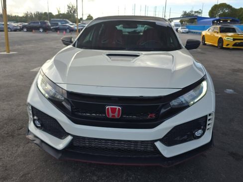Used 2017 Honda Civic Type R image 5