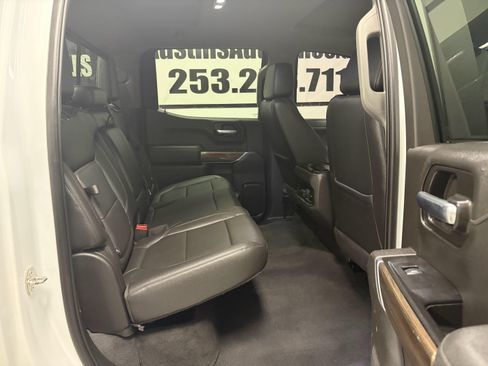 Used 2019 Chevrolet Silverado 1500 LT Trail Boss AWD/4WD image 23