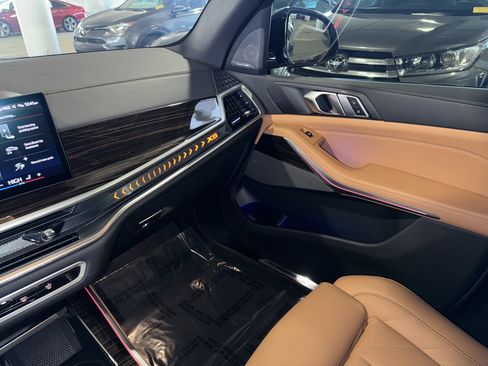 Certified 2025 BMW X5 xDrive50e w/ M Sport Package image 30