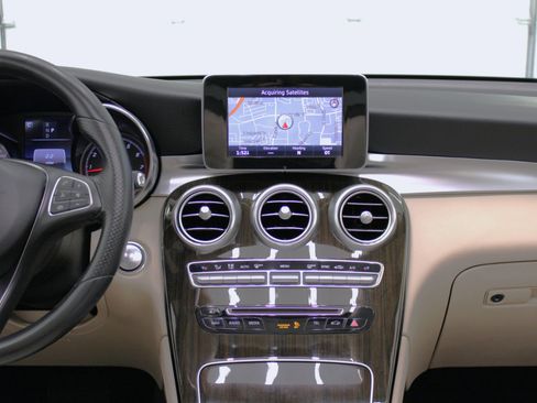 Used 2017 Mercedes-Benz GLC 300 w/ Premium 1 Package image 55