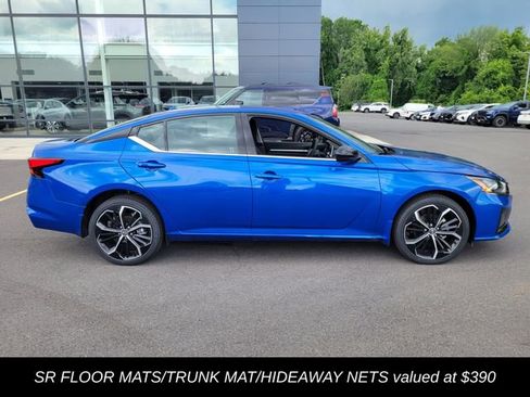 New 2025 Nissan Altima 2.5 SR image 3