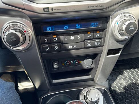 Used 2019 Toyota 4Runner 4WD image 20