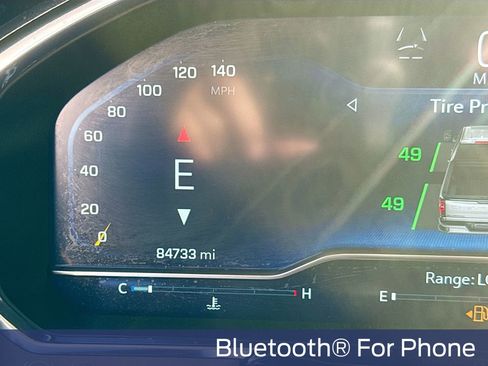 Used 2024 Chevrolet Silverado 2500 ZR2 w/ Technology Package image 17