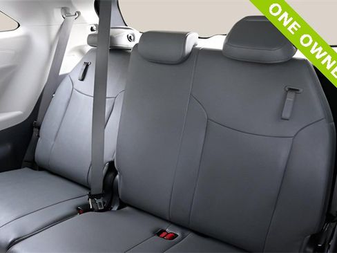 Used 2024 Toyota Sienna XLE image 17