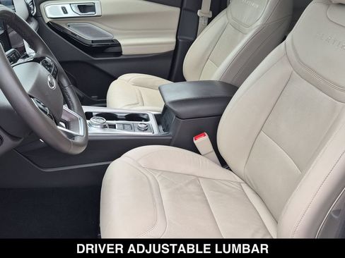 Used 2023 Ford Explorer Platinum w/ Technology Package AWD/4WD image 18