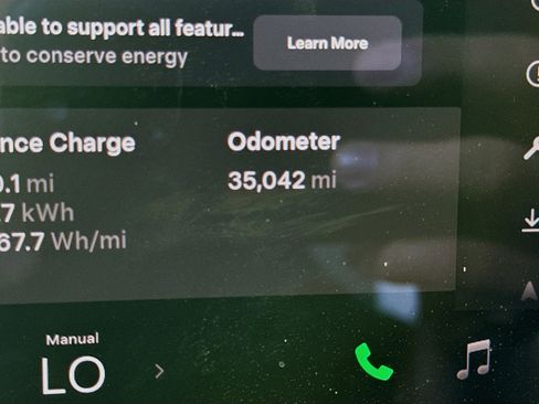 Used 2021 Tesla Model 3 Standard Range Plus image 16