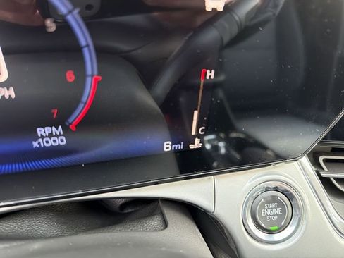 New 2026 Chevrolet Trax LT w/ LT Convenience Package image 16