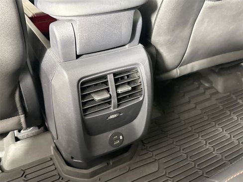 Used 2021 Ford Mustang Mach-E GT image 41