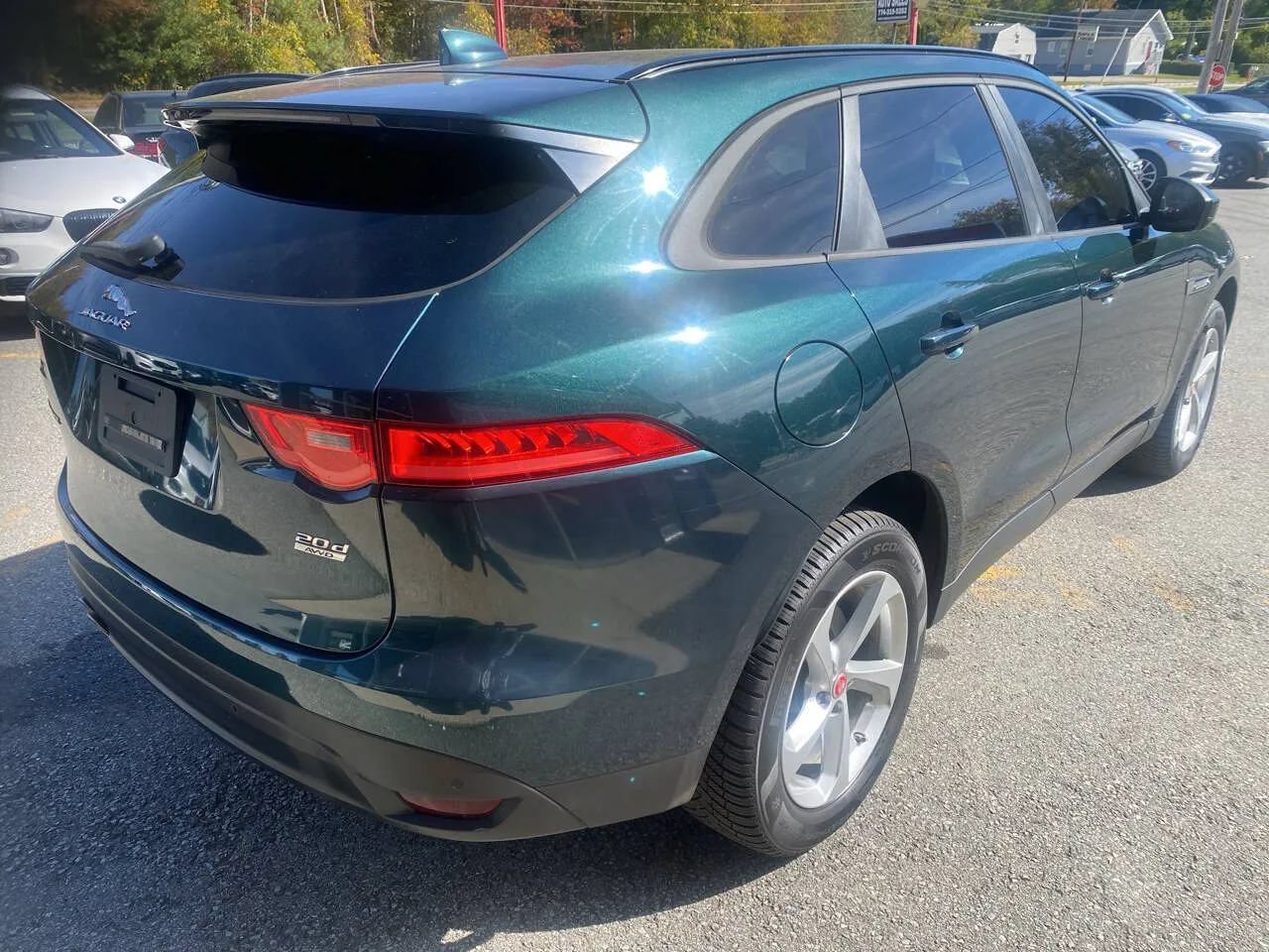 Used 2018 Jaguar F-PACE Premium AWD/4WD image 4
