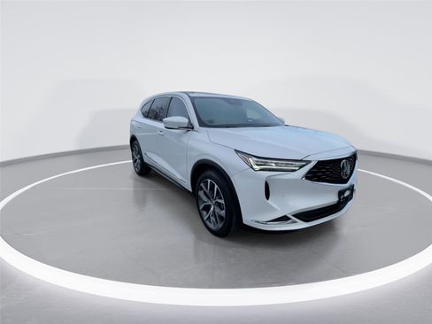 Used 2023 Acura MDX SH-AWD w/ Technology Package image 2