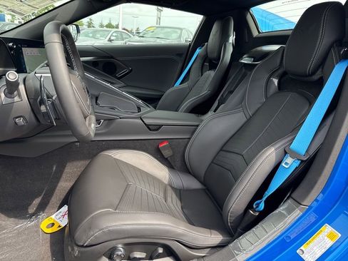 New 2025 Chevrolet Corvette E-Ray image 14