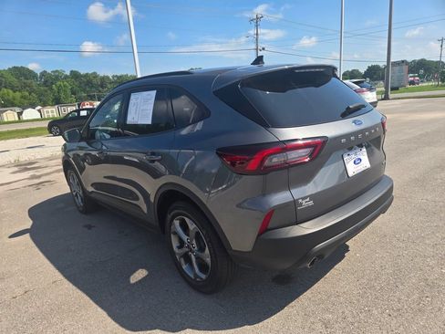Used 2025 Ford Escape ST-Line AWD/4WD image 3