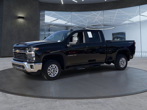 Certified 2025 Chevrolet Silverado 2500 LT w/ Convenience Package AWD/4WD image 2