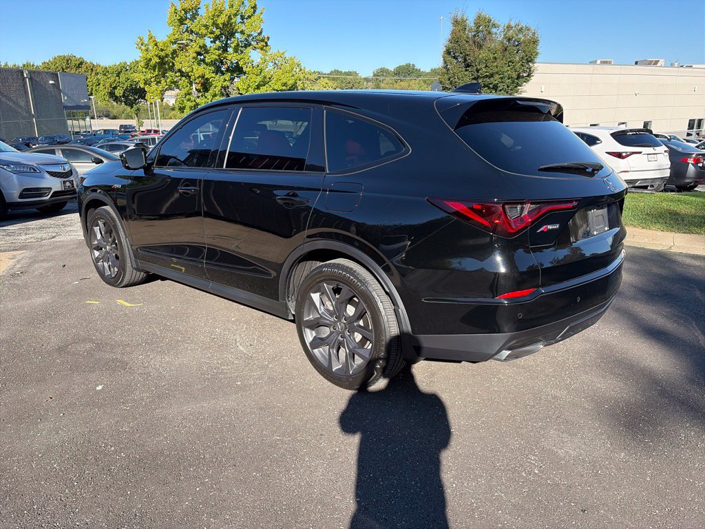 Used 2023 Acura MDX A-Spec AWD/4WD image 7