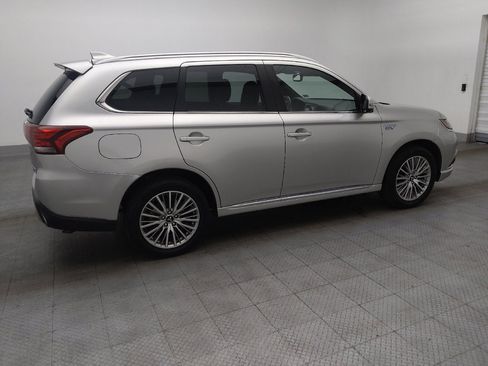 Used 2022 Mitsubishi Outlander LE image 10