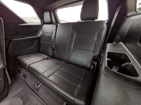 Used 2023 Chevrolet Traverse High Country w/ LPO, Floor Liner Package image 10