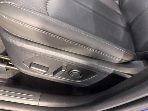 Used 2024 Kia Sorento EX w/ Panoramic Sunroof Package FWD image 23