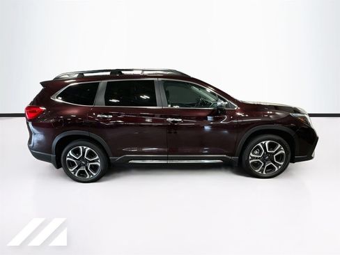 Used 2023 Subaru Ascent Touring AWD/4WD image 4
