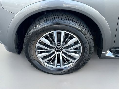 Used 2024 Nissan Armada SL w/ Captain's Chairs Package image 28