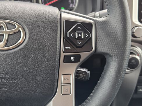 Used 2022 Toyota 4Runner Limited RWD image 28