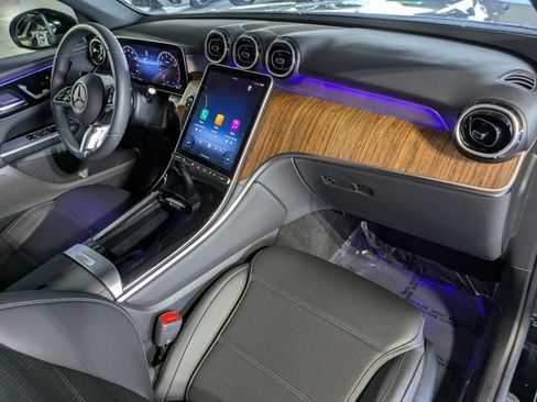Certified 2026 Mercedes-Benz GLC 300 image 21