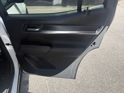 Used 2025 GMC Terrain Elevation FWD image 20