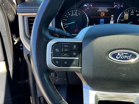 Used 2024 Ford Expedition Limited AWD/4WD image 16