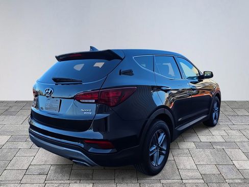 Used 2017 Hyundai Santa Fe Sport image 7